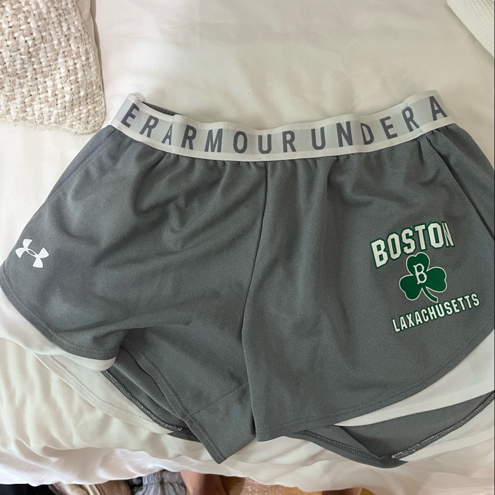 Under armour laxachussets shorts